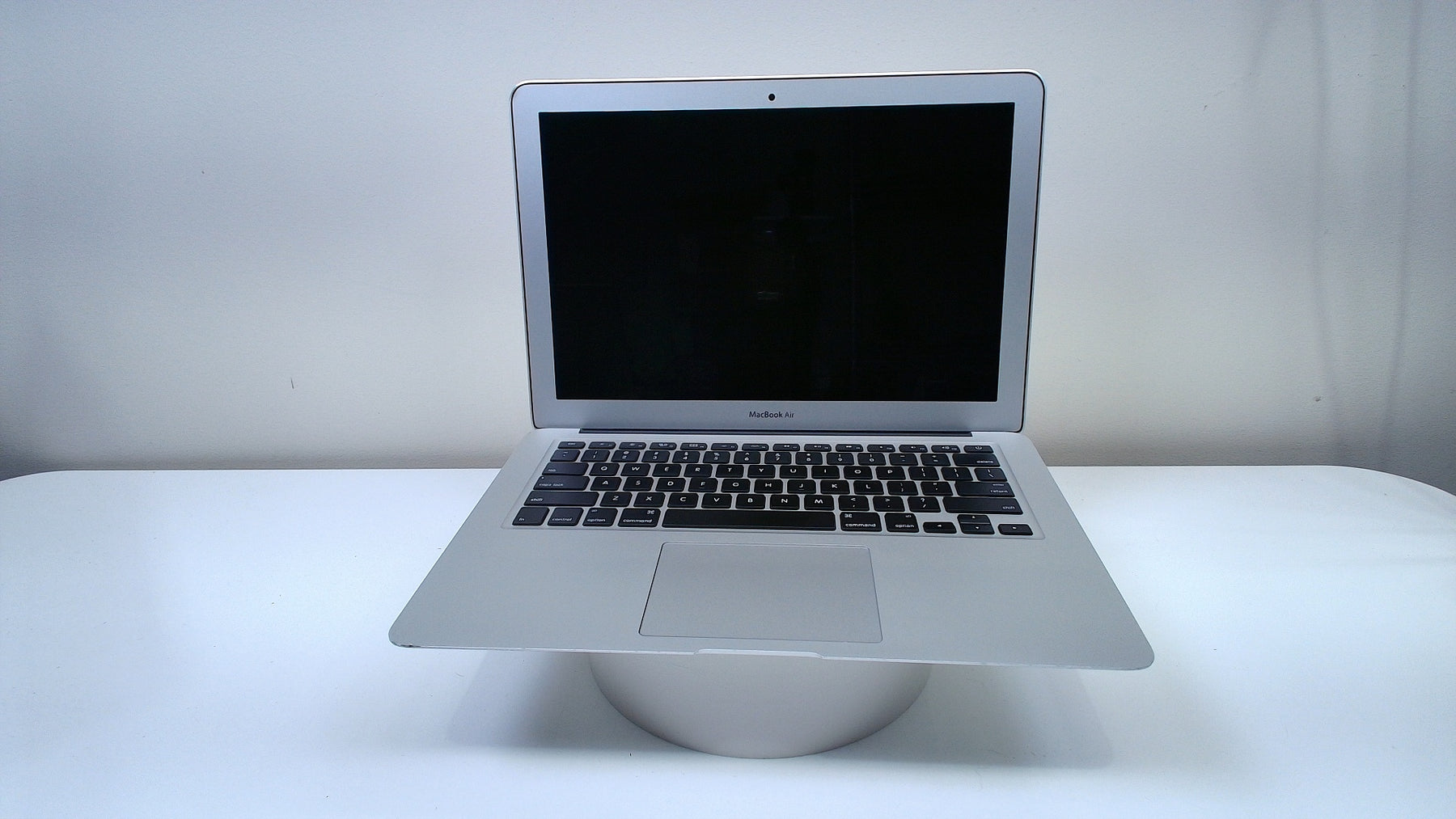 MacBook Air 13 inch 2017 Silver (Read Description) - Label