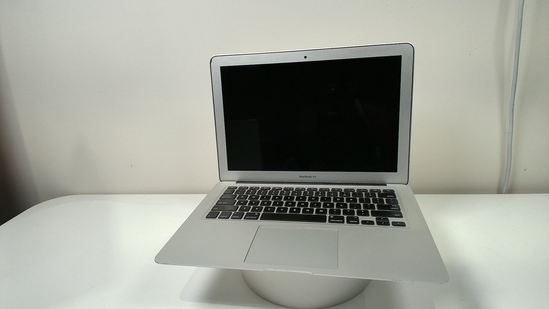 MacBook Air (13-inch, 2017) (Read Description) - Label