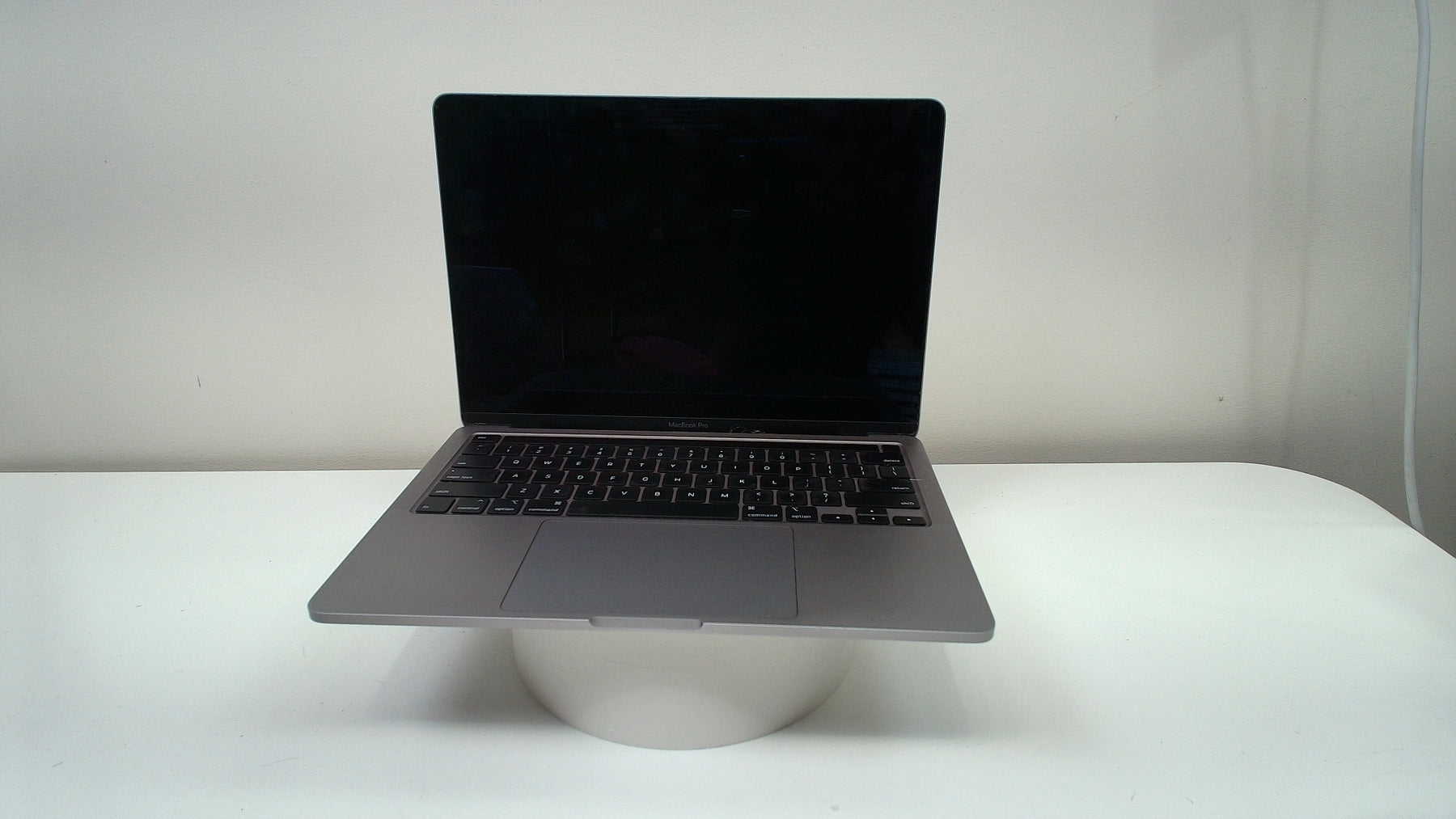 MacBook Pro (13-inch, 2020, 4 TBT3)‎ (Read Description) - Label