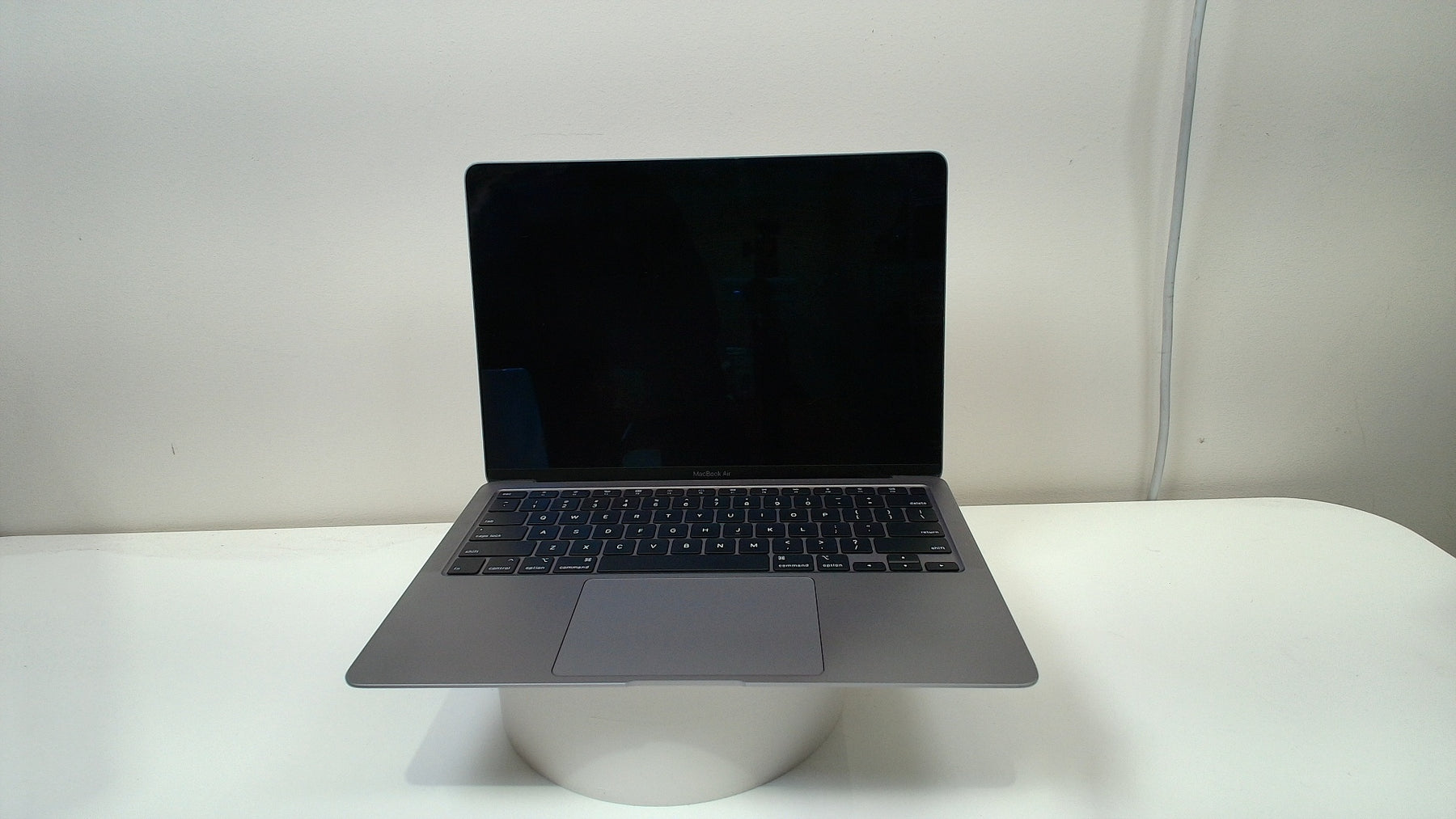 MacBook Air (Retina, 13-inch, 2020)‎ (Read Description) - Label