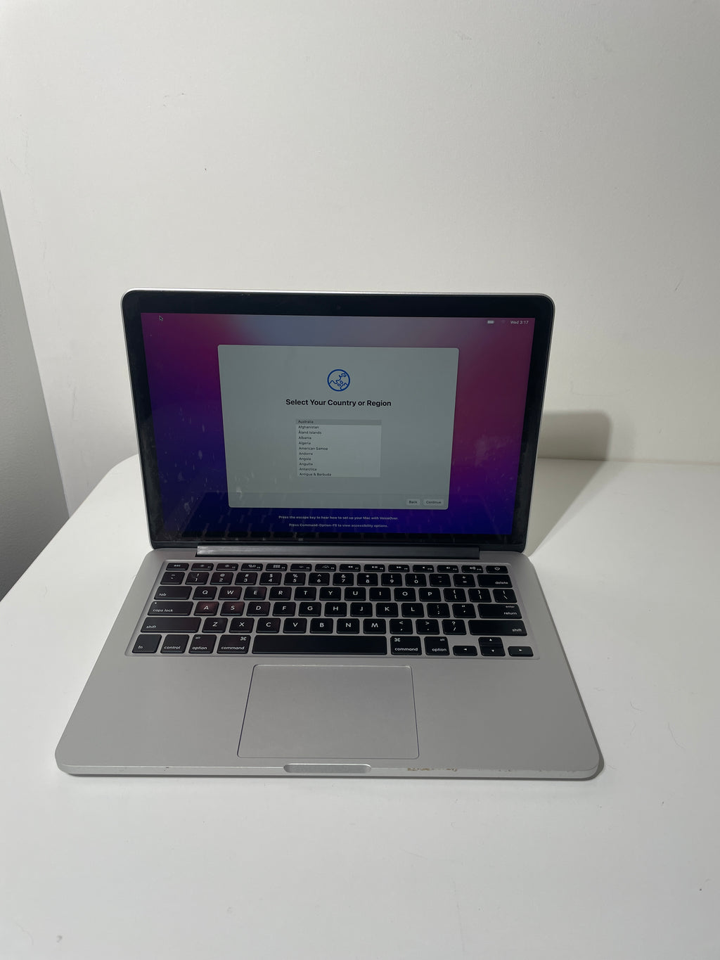 Refurbished Macbook Pro 13 inch 2015 Bargains | Manmade Cycle