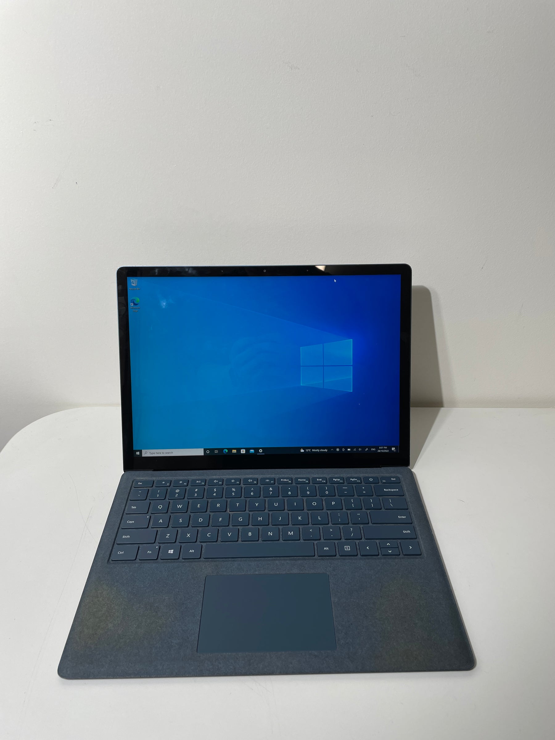 Surface Laptop i5-7660U 16GB RAM 512GB SSD (Bargains)